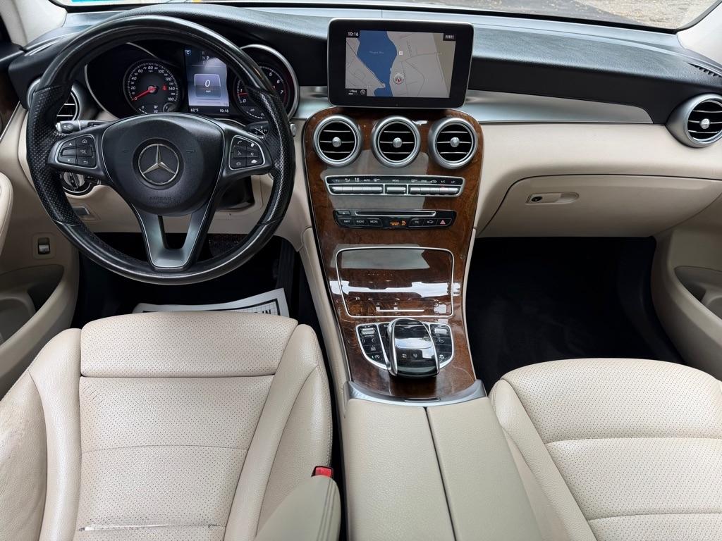 Mercedes-Benz GLC-Class GLC300 4MATIC 2016