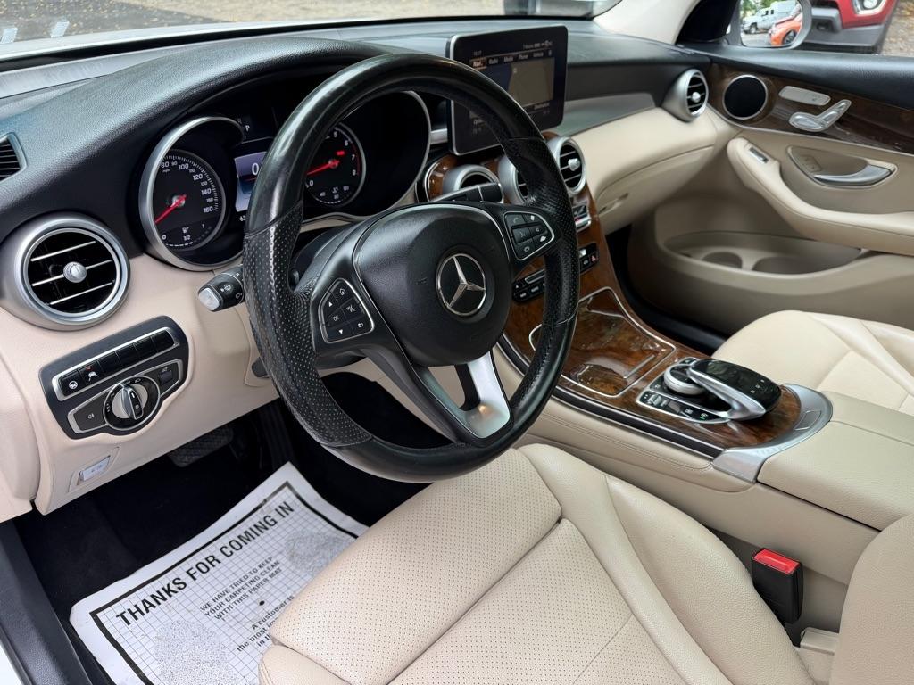 Mercedes-Benz GLC-Class GLC300 4MATIC 2016