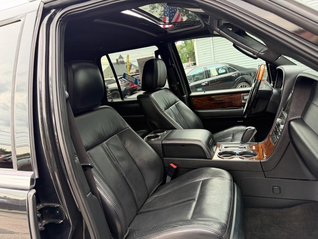 Lincoln Navigator 4WD 2015