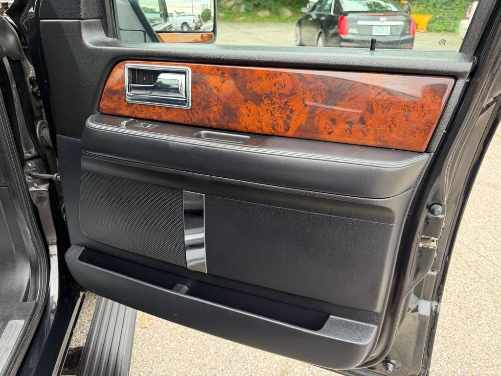 Lincoln Navigator 4WD 2015