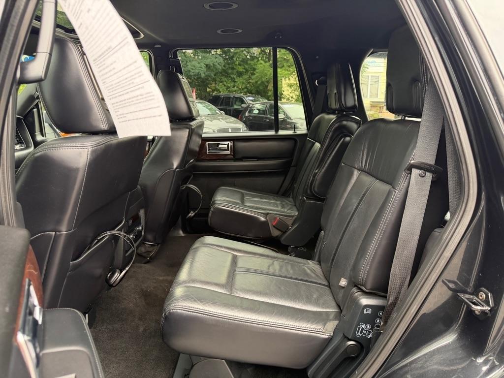Lincoln Navigator 4WD 2015
