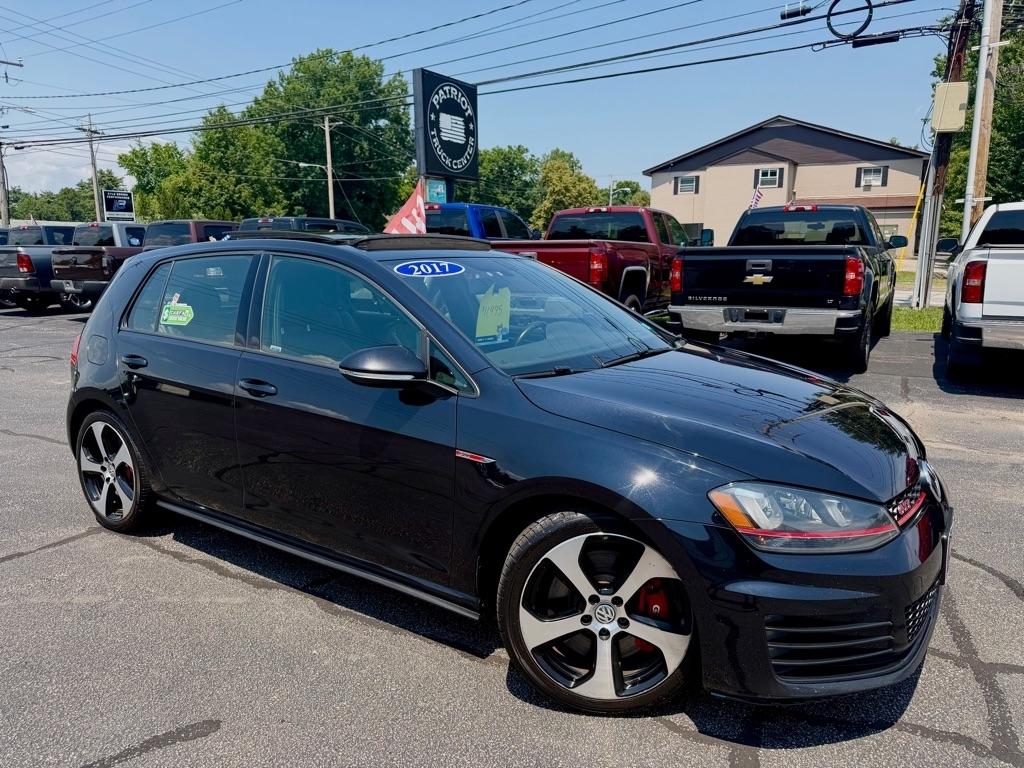2017 Volkswagen Golf GTI S 6A 4-Door