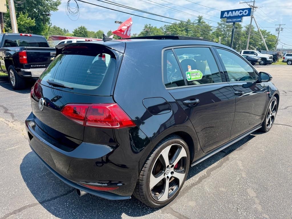 Volkswagen Golf GTI S 6A 4-Door 2017