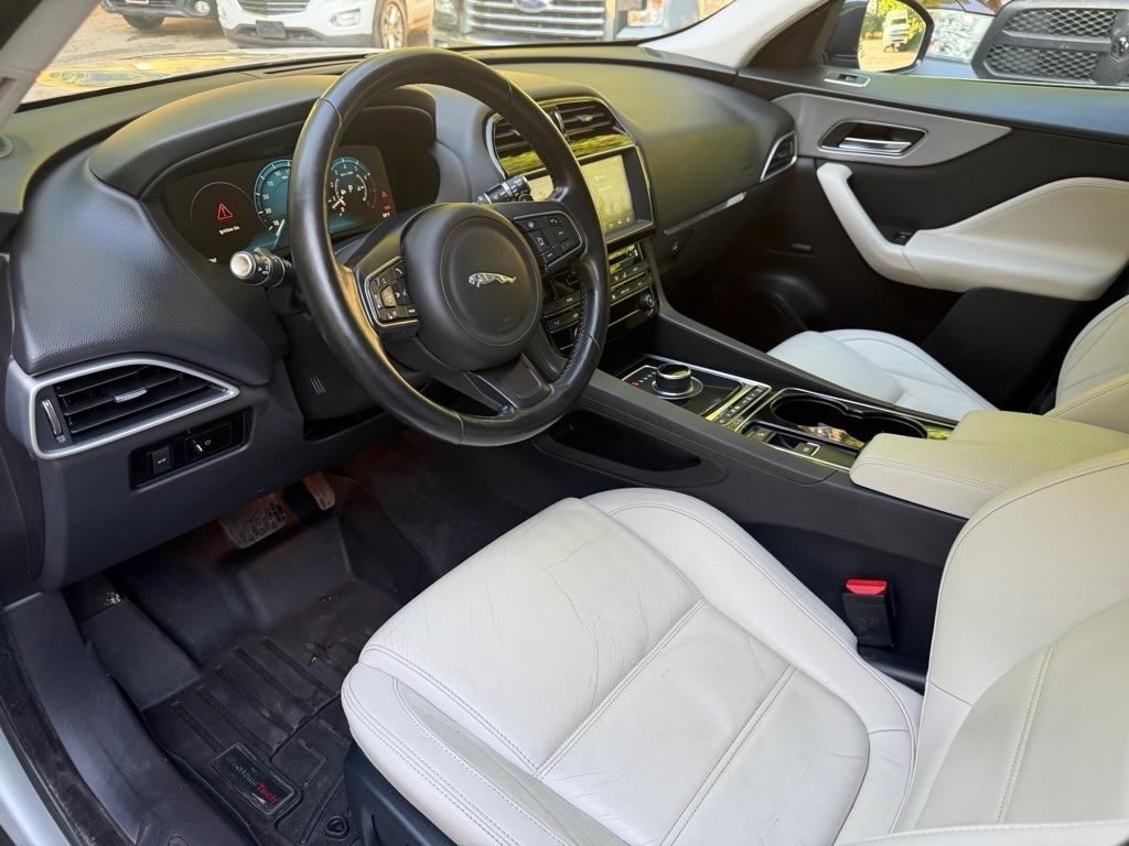Jaguar F-Pace 35t Prestige 2017