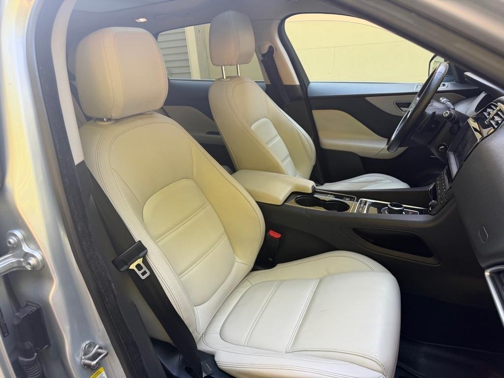 Jaguar F-Pace 35t Prestige 2017