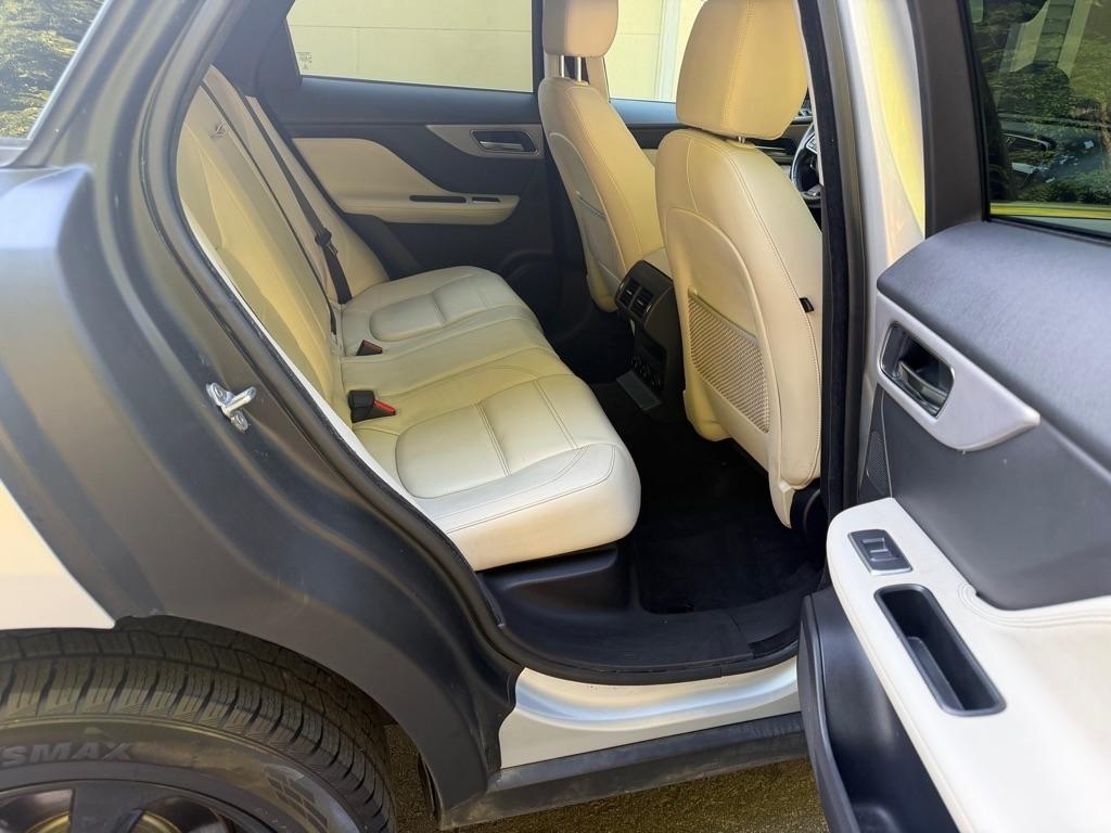 Jaguar F-Pace 35t Prestige 2017