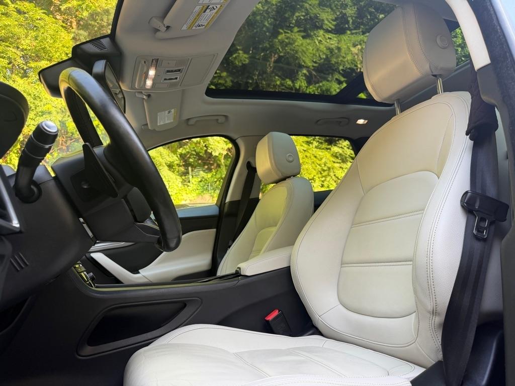 Jaguar F-Pace 35t Prestige 2017