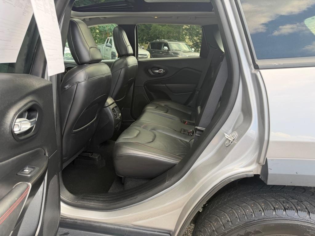 2019 Jeep Cherokee Trailhawk Elite - Photo 28