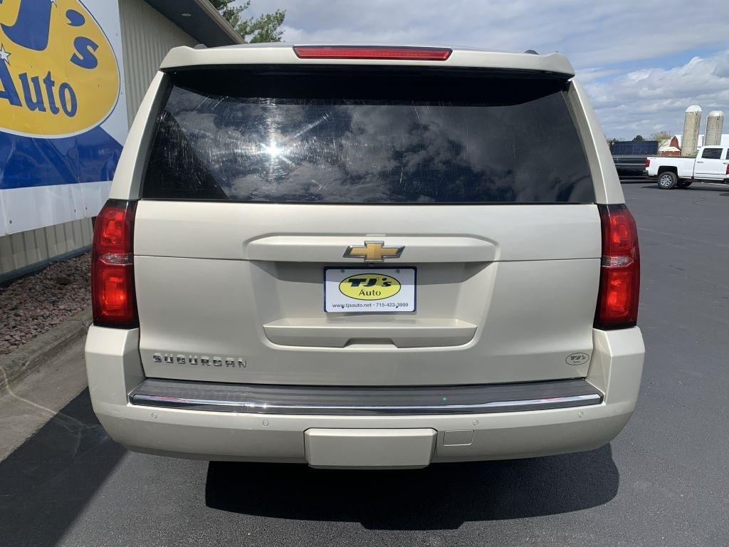 Chevrolet Suburban LTZ 4WD 2016