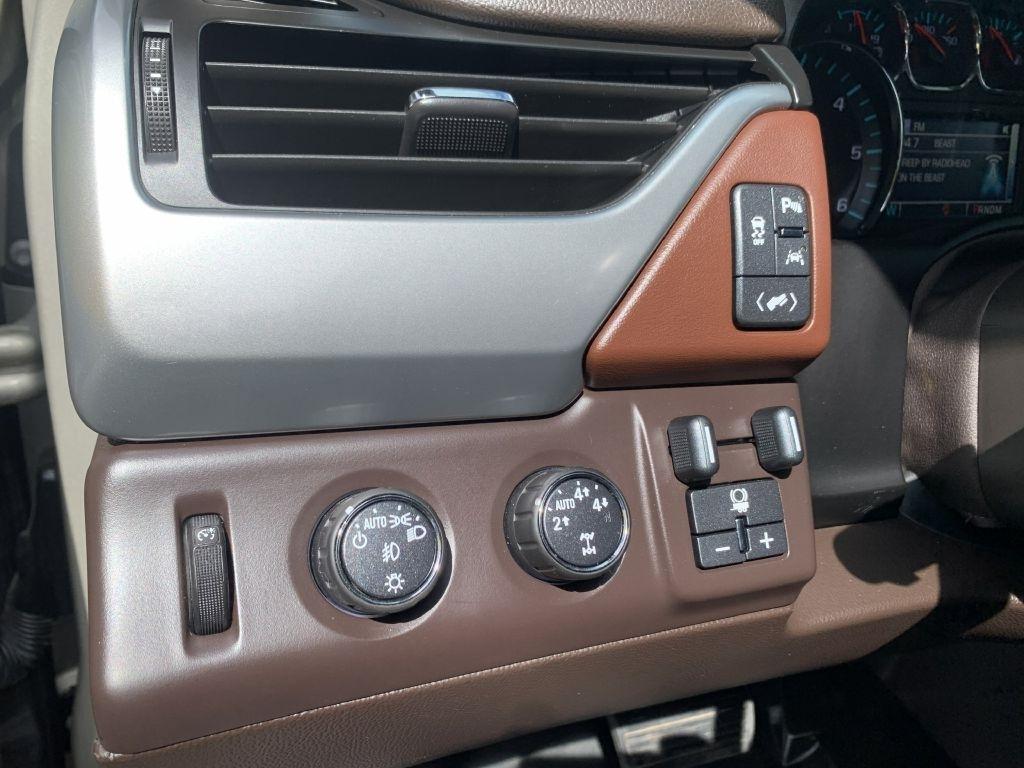 Chevrolet Suburban LTZ 4WD 2016