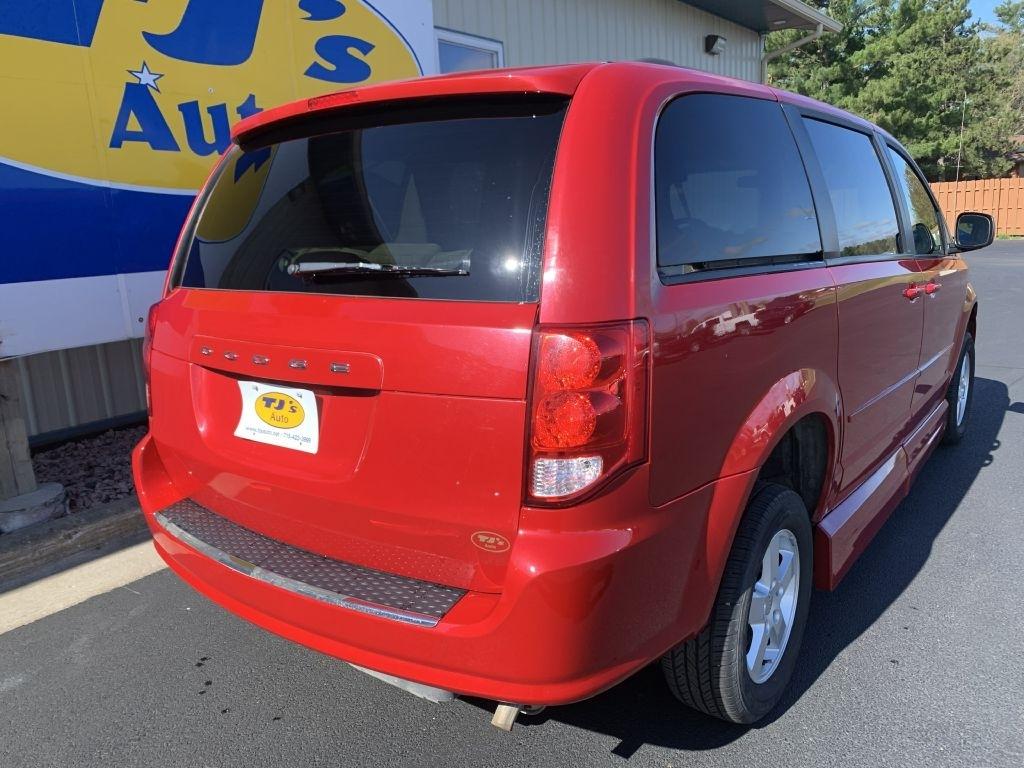 Dodge Grand Caravan SXT 2012