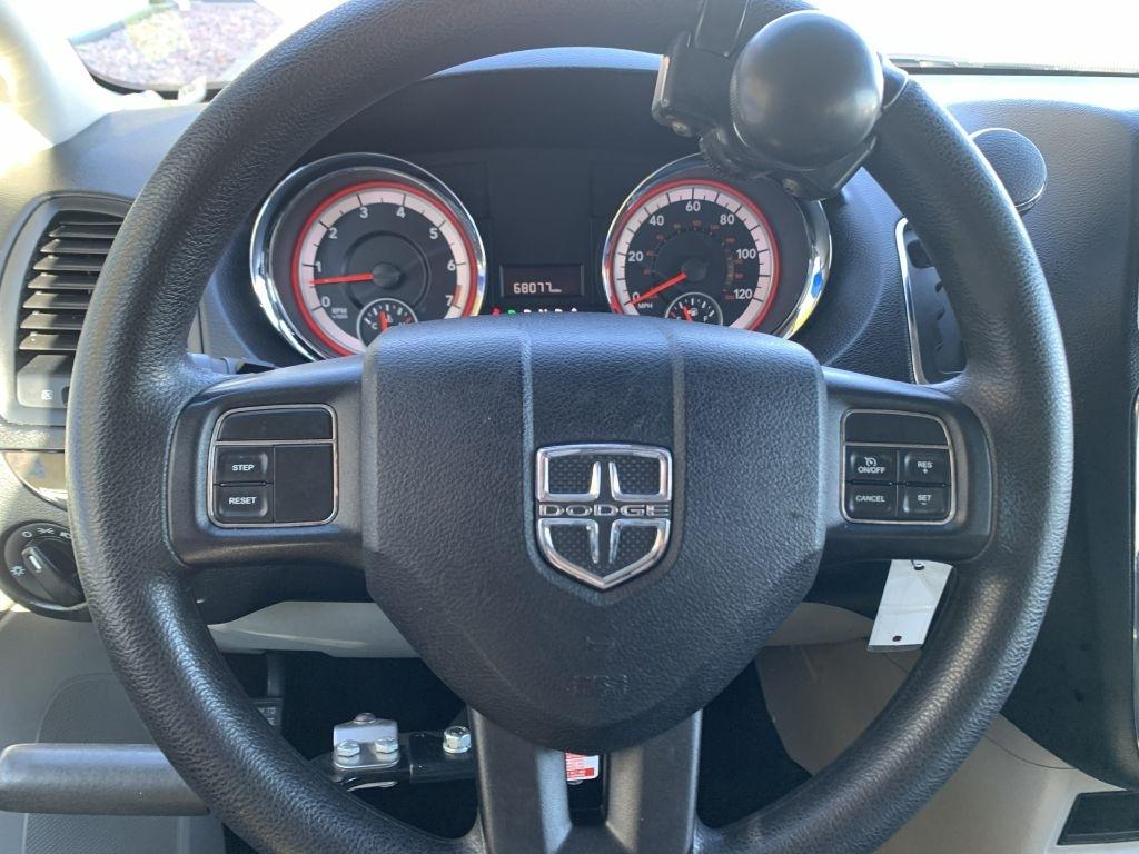 Dodge Grand Caravan SXT 2012
