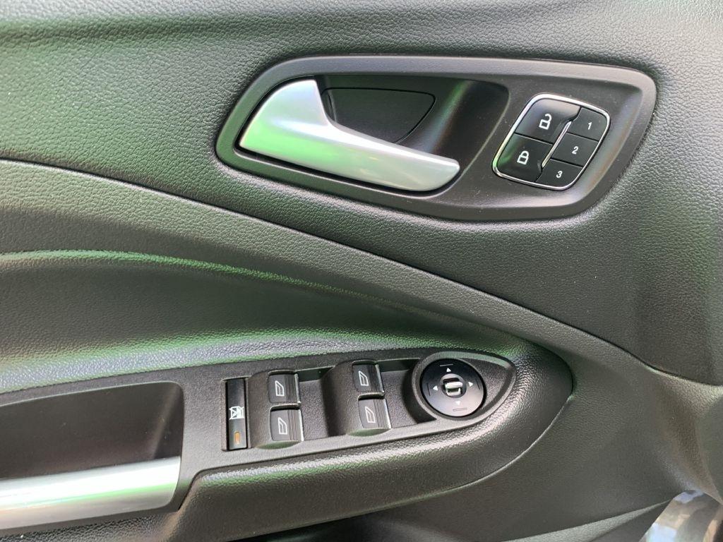 Ford Escape SEL 4WD 2013