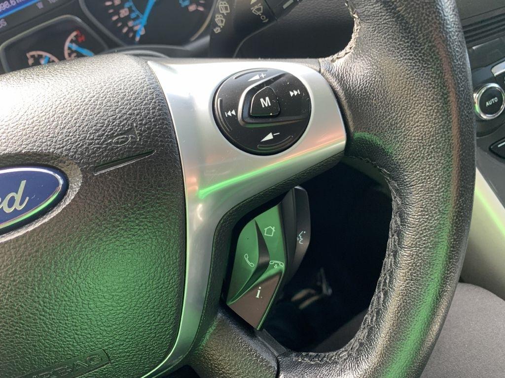 Ford Escape SEL 4WD 2013