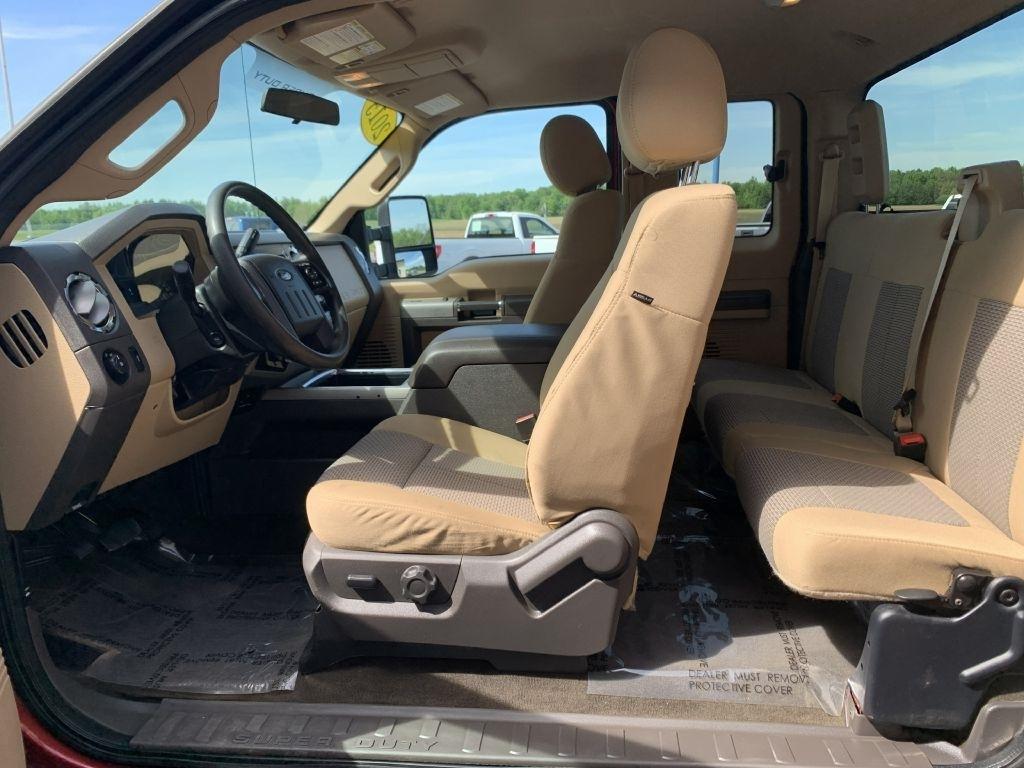 Ford F-550 SuperCab DRW 4WD 2015