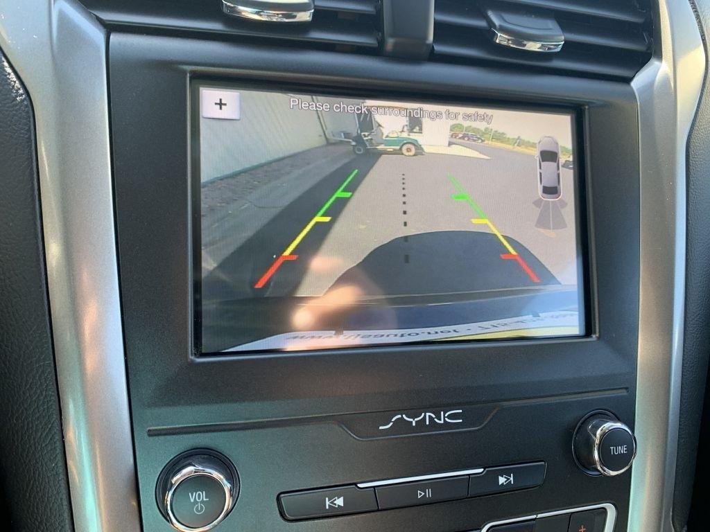 Ford Fusion SE 2019