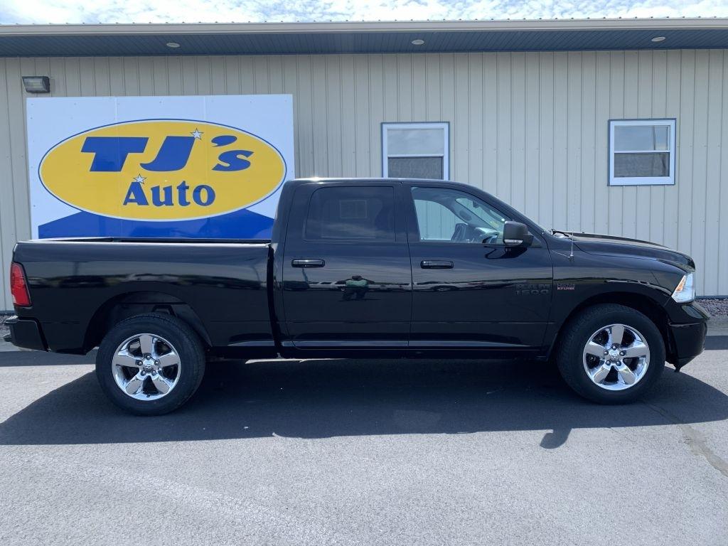 2019 RAM 1500 Classic Tradesman Crew Cab LWB 4WD