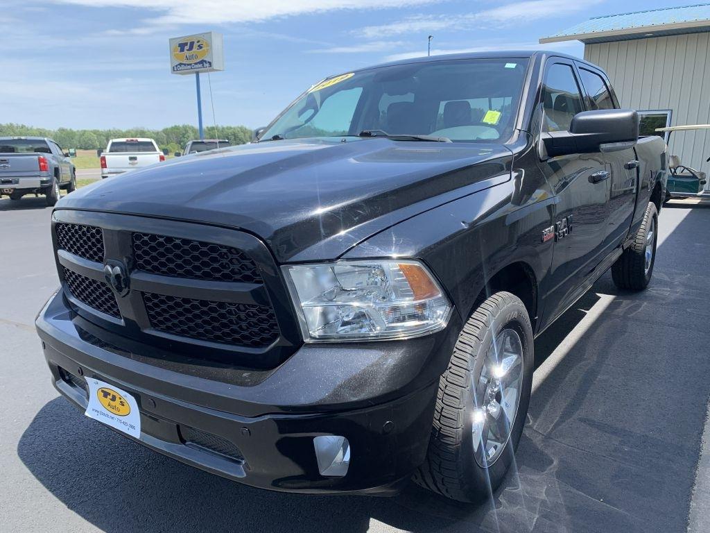 RAM 1500 Classic Tradesman Crew Cab LWB 4WD 2019