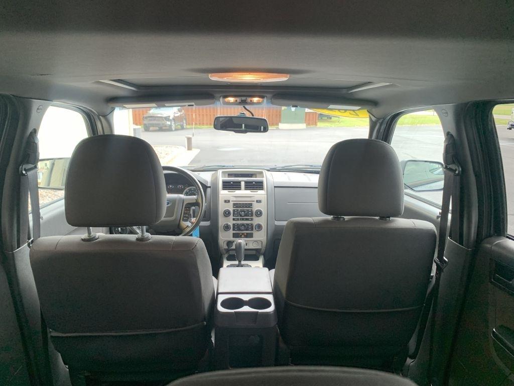 Ford Escape XLT 4WD 2012