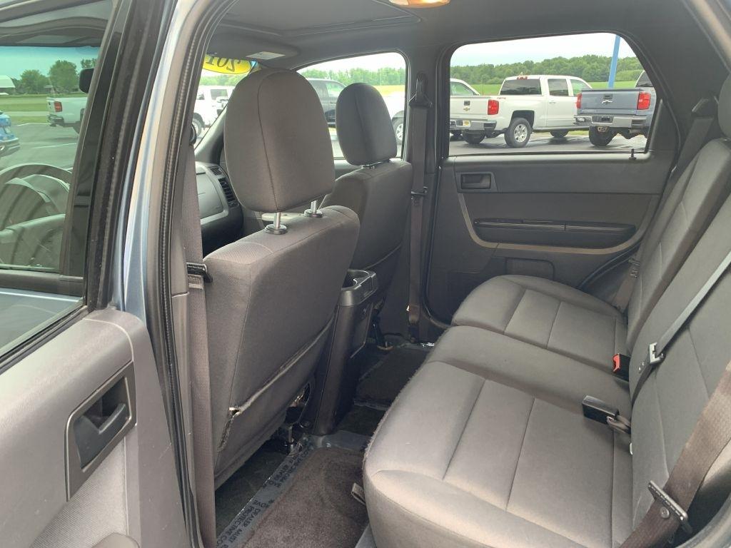Ford Escape XLT 4WD 2012