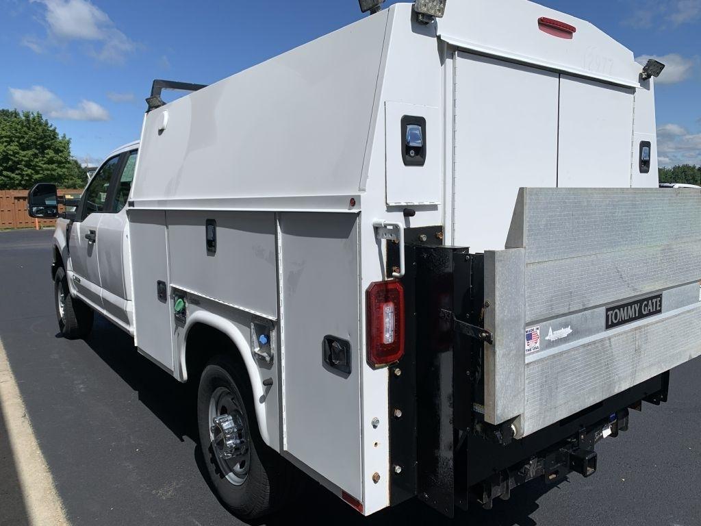 Ford F-350 SD XL SuperCab 4WD 2018