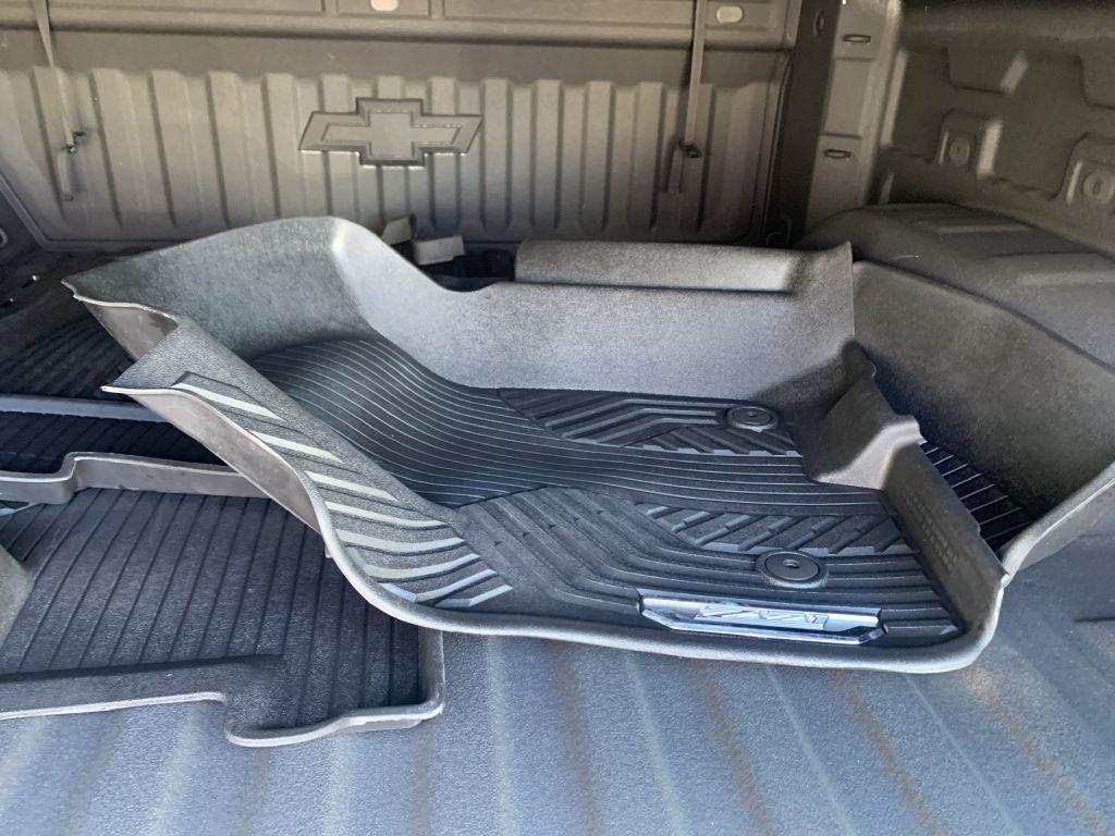 Chevrolet Silverado 1500 LT Crew Cab 4WD 2020