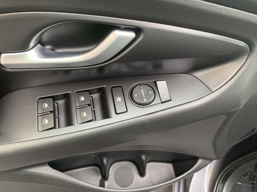 Hyundai Elantra GT 2.0L 6M 2018