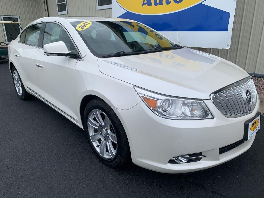 Buick LaCrosse CXL FWD 2011