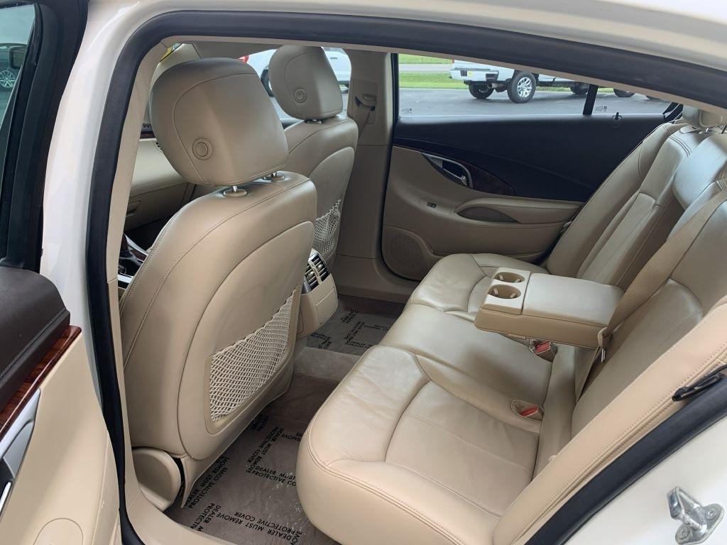 Buick LaCrosse CXL FWD 2011