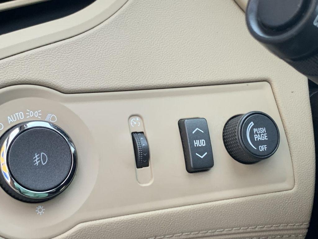 Buick LaCrosse CXL FWD 2011