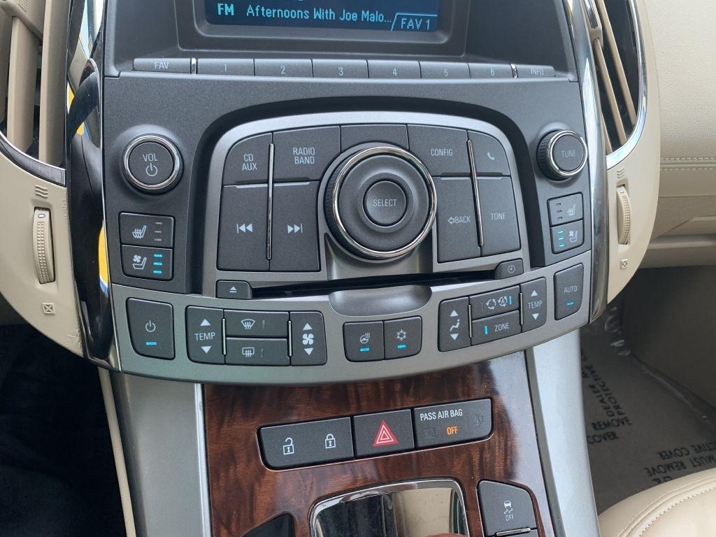 Buick LaCrosse CXL FWD 2011