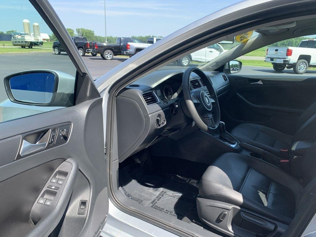 Volkswagen Jetta SE 2014
