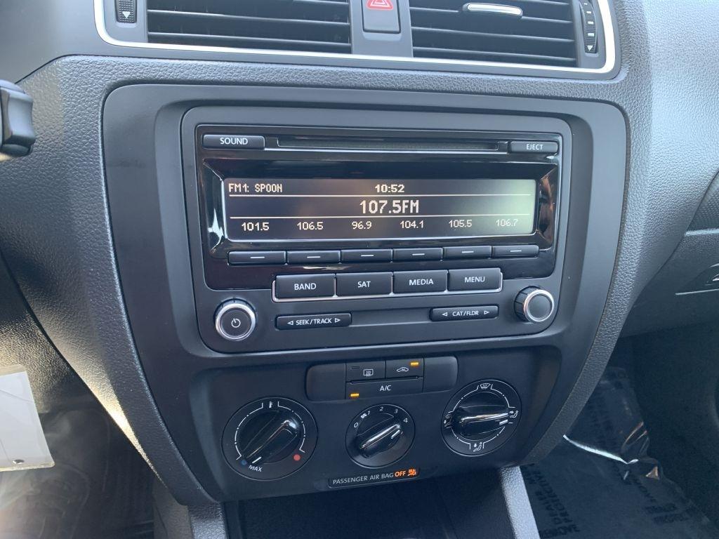 Volkswagen Jetta SE 2014