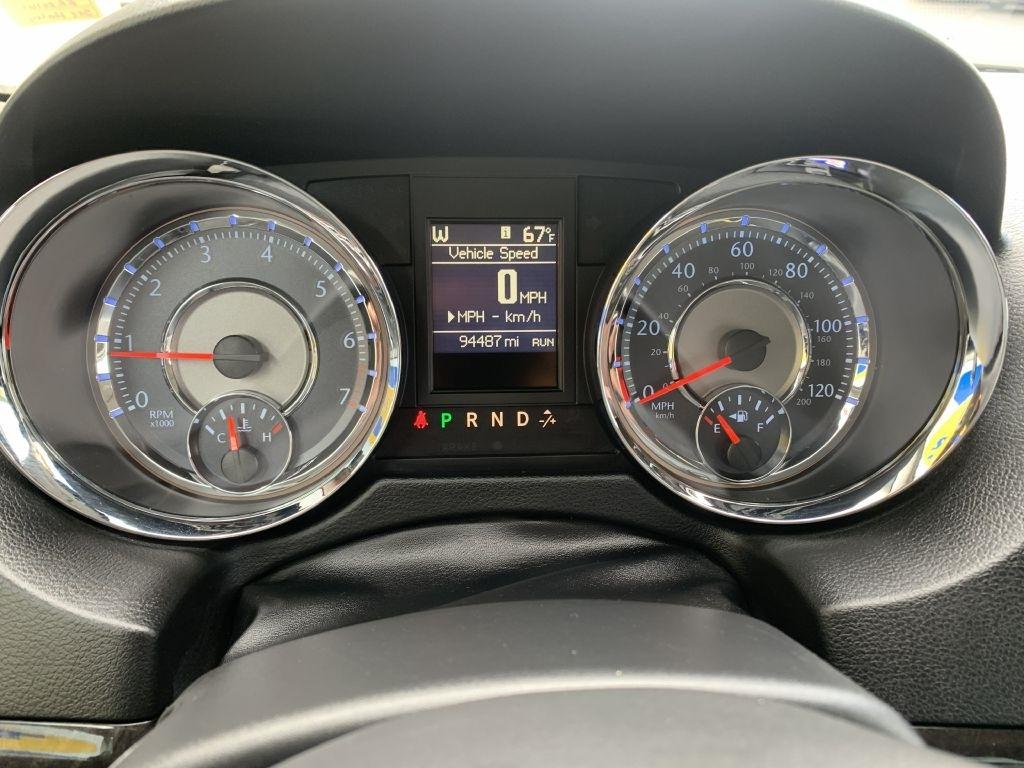 Chrysler Town & Country Limited 2014
