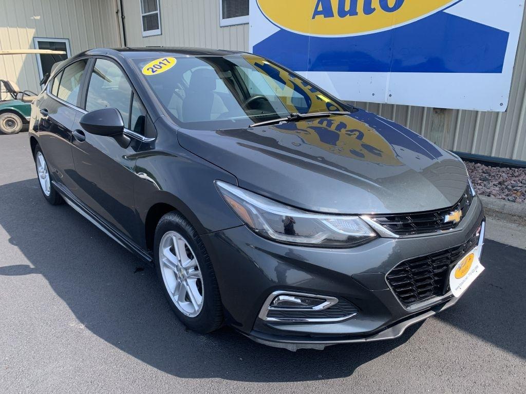 Chevrolet Cruze LT Auto Hatchback 2017