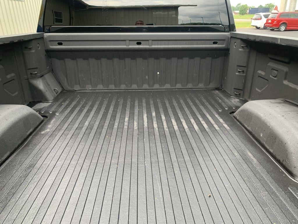 Chevrolet Silverado 2500HD LT Crew Cab Long Box 4WD 2024