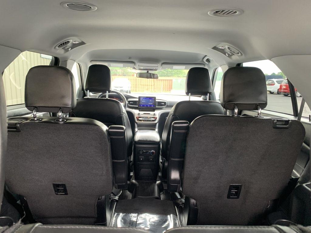 Ford Explorer XLT AWD 2022