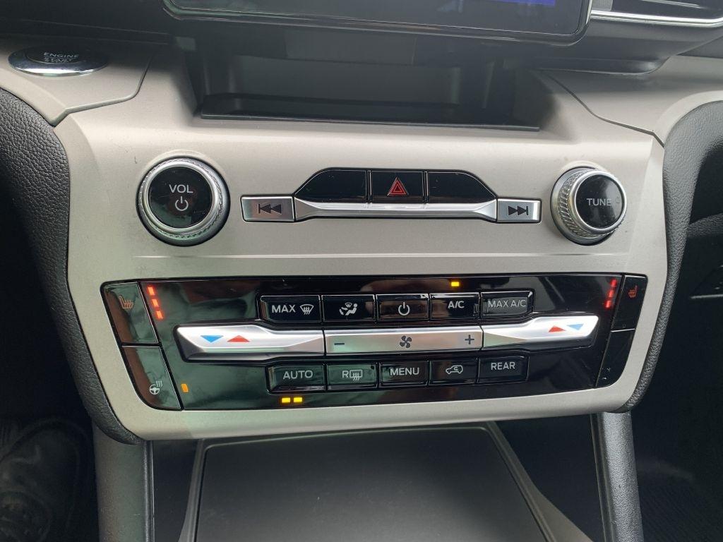 Ford Explorer XLT AWD 2022
