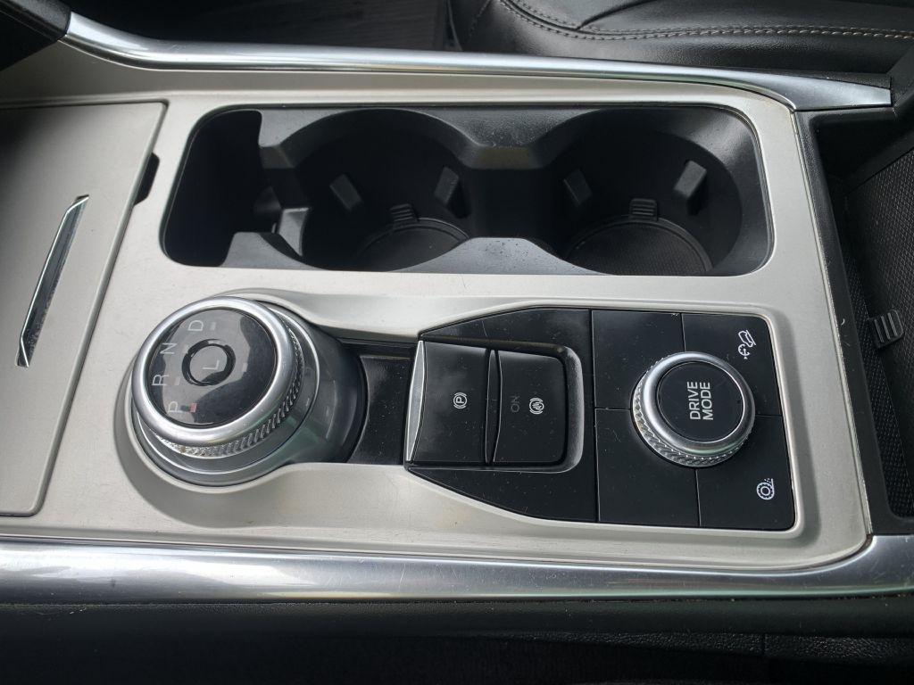 Ford Explorer XLT AWD 2022
