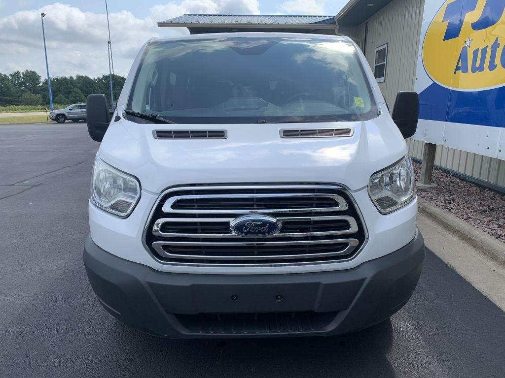 Ford Transit 350 Wagon Low Roof XL w/Sliding Pass. 148-in. WB 2016