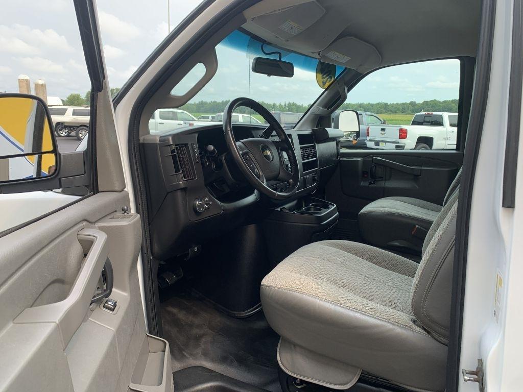 Chevrolet Express G3500 139" 2021
