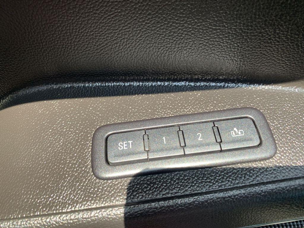 Chevrolet Tahoe LT 4WD 2015