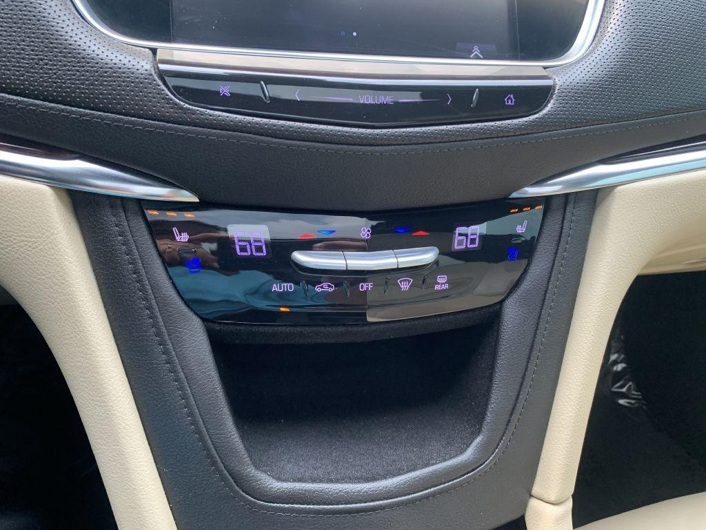 Cadillac XT5 Premium Luxury AWD 2017