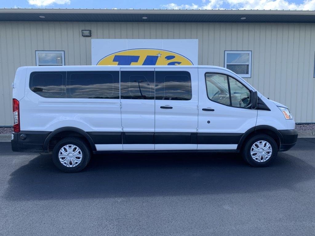 Ford Transit 350 Wagon Low Roof XLT 60/40 Pass. 148-in. WB 2019
