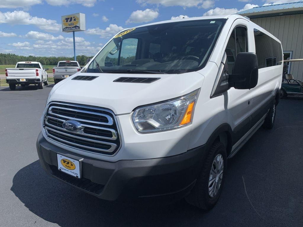 Ford Transit 350 Wagon Low Roof XLT 60/40 Pass. 148-in. WB 2019