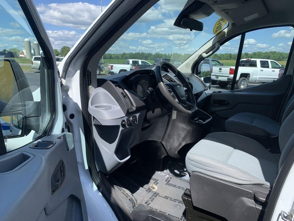 Ford Transit 350 Wagon Low Roof XLT 60/40 Pass. 148-in. WB 2019