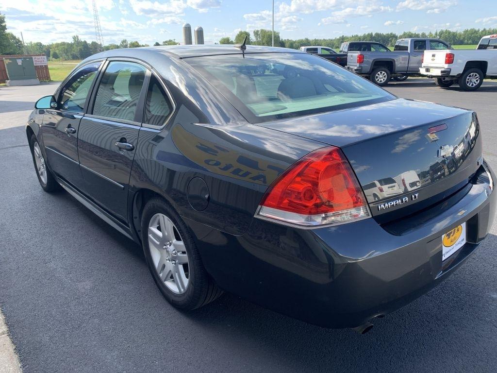 Chevrolet Impala LT (Fleet) 2012