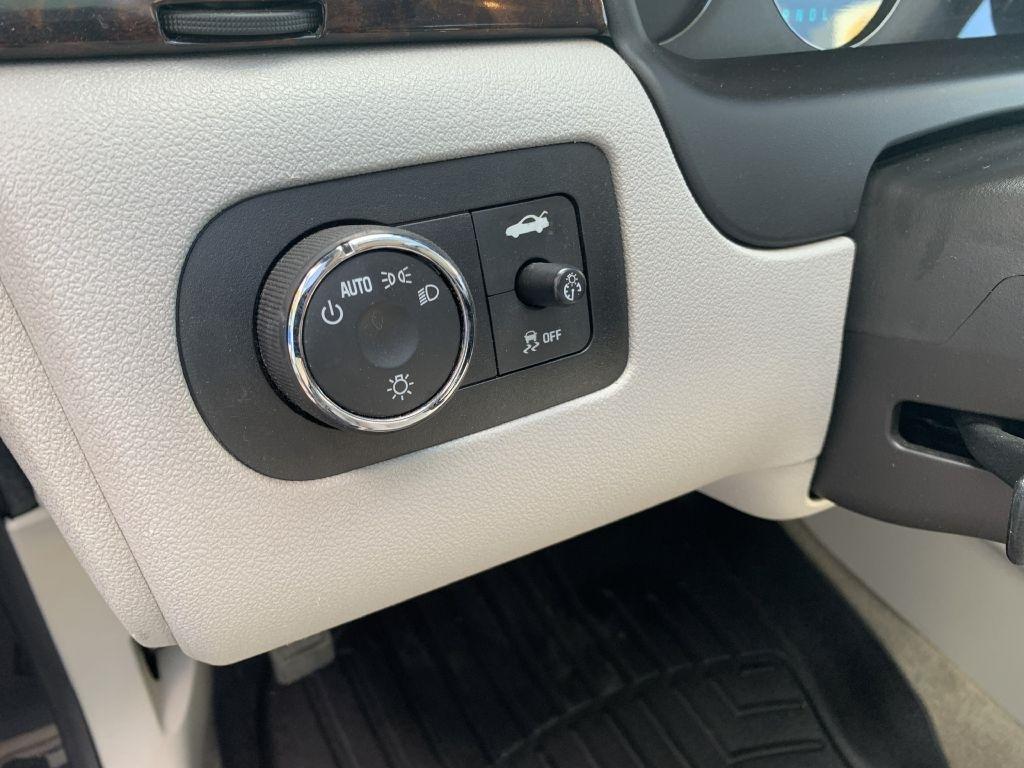 Chevrolet Impala LT (Fleet) 2012