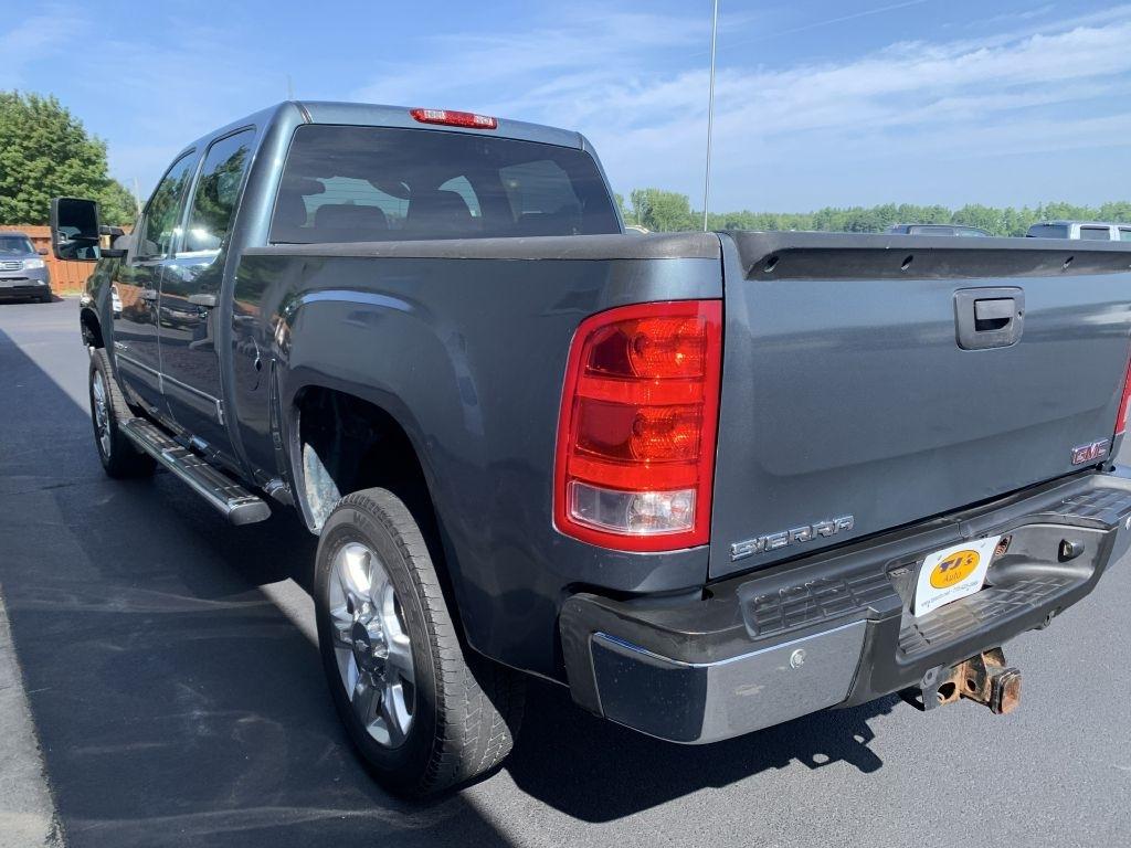 GMC Sierra 2500HD SLE Crew Cab 4WD 2014