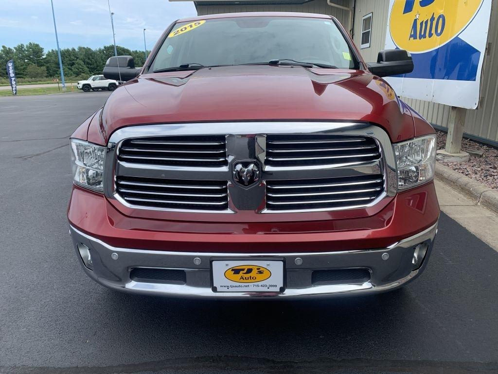 RAM 1500 SLT Crew Cab LWB 4WD 2015